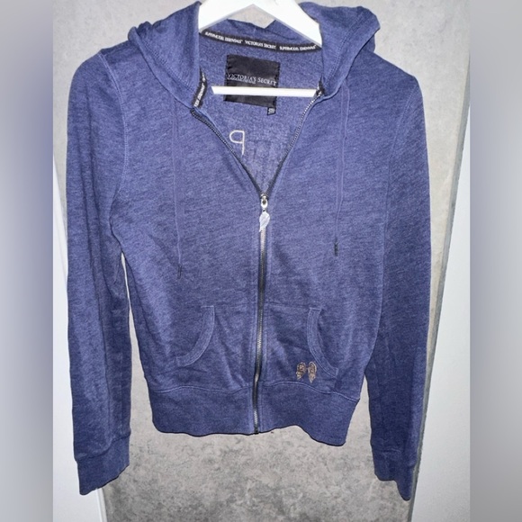 Vintage Victoria Secret Angel Sweater - Picture 2 of 6